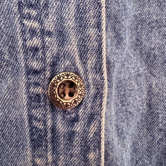 Denim Shirt with Floral Embroidery | Cottagecore | Size Large - Picture 4 of 7